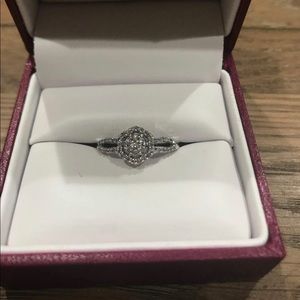 Cluster Diamond Ring